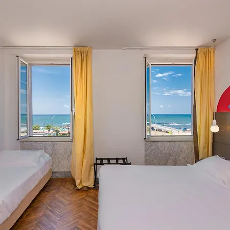 Tirreno Hotel 4*