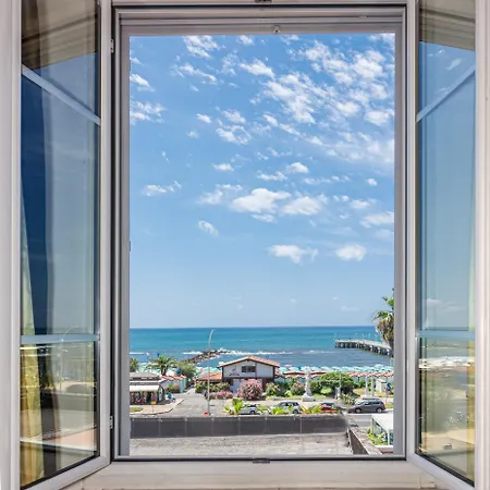 Tirreno 4*