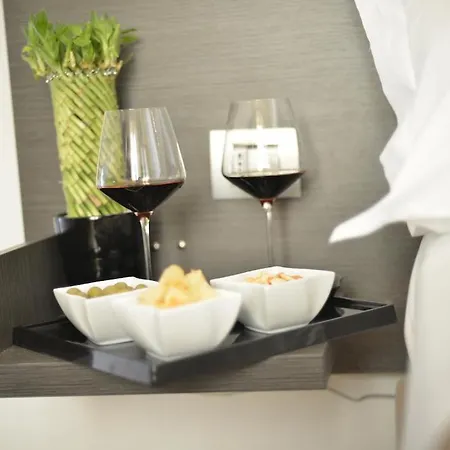 Tirreno Hotel