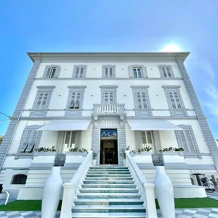 Tirreno Hotel Marina di Massa