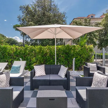 Tirreno Marina di Massa