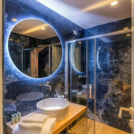 Tirreno Szálloda 4*