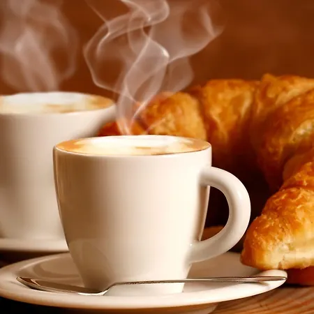 Szálloda Tirreno 4*