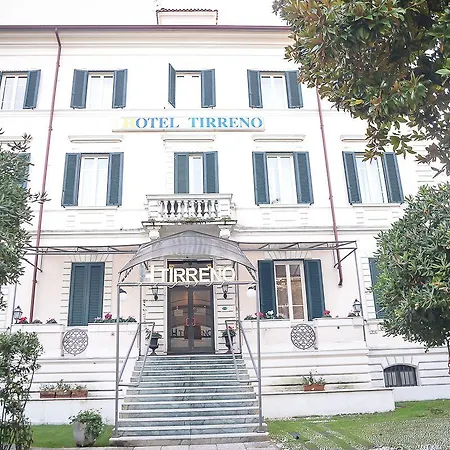 Szálloda Tirreno